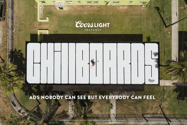 Coors Light Unveils ‘Chillboards’ That Cool Buildings Without Air Conditioning - DesignTAXI.com